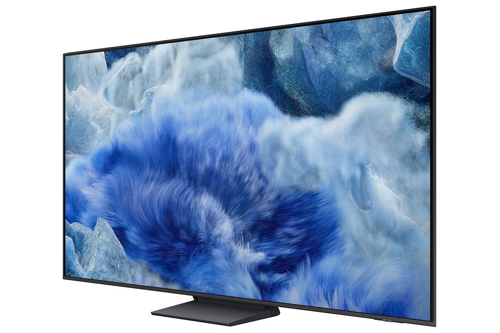 Samsung QA55Q8F5 - hình 2 Tivi Samsung QA55Q8F5 hiển thị màu sắc Quantum Dot rực rỡ trên tấm nền QLED